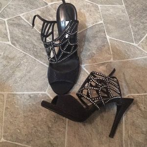 Caparros heels, worn once size 10